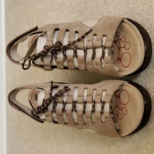 Bionica Brown Suede Wedges Sz. 9